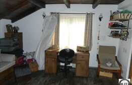 Casa de revista, 185 mp utili, teren 525 mp, gradina, zona linistita de case