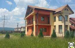 Casa individuala, 350 mp, teren 1307 mp, in Gilau!