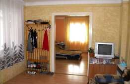 Casa de vanzare in Floresti, 90 mp cu teren de 1343 ml, locatie usor accesibila!