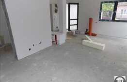 Casa individuala de vanzare, 180 mp utili, teren 400 mp, semifinisata, zona Real