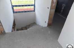 Casa individuala de vanzare, 180 mp utili, teren 400 mp, semifinisata, zona Real