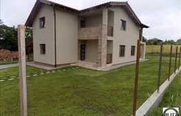 Casa cu 5 dormitoare, 160 mp, teren 600 mp, 10 ml front stradal, zona de case!