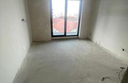 Apartament cu 2 camere, 49 mp, terasa 13 mp, zona Semicentrala