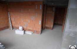 Duplex 125 mp, teren 300 mp, semifinisat, in cartier Europa!