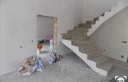 Duplex de vanzare, 180 mp utili, teren 300 mp, garaj, semifinisat, zona Real!