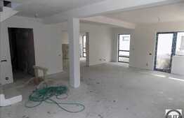 Duplex de vanzare, 180 mp utili, teren 300 mp, garaj, semifinisat, zona Real!