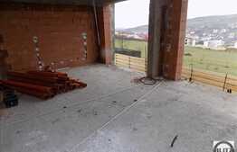 De vanzare duplex 5 camere, 140 mp utili, teren 250 mp, zona Borhanci!