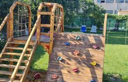 Casa individuala rezidentiala sau spatiu comercial, 6 camere, 200 mp, zona Sanex