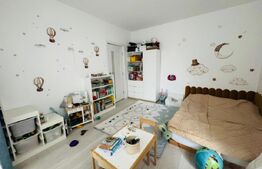 Apartament modern cu 3 camere, 70 mp, balcon, parcare, zona Vivo