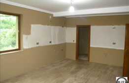 Casa 5 camere, 200 mp, imobil nou, gradina 200 mp, strada Valea Seaca