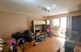 Apartament 3 camere decomandat, 68 mp, etaj 1, Astra – parcare + boxă