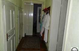 Casa 110 mp, teren 70 mp, zona centrala!