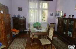 Casa 110 mp, teren 70 mp, zona centrala!