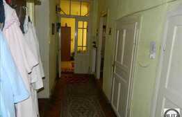 Casa 110 mp, teren 70 mp, zona centrala!