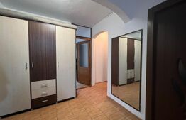 Apartament de 3 camere, decomandat, parcare, zona Sigma