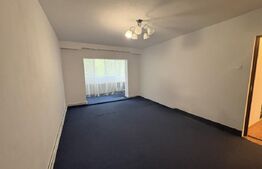 Apartament de 3 camere, decomandat, parcare, zona Sigma
