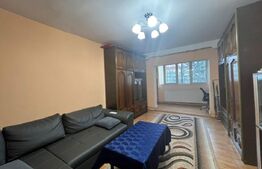 Apartament de 3 camere, decomandat, parcare, zona Sigma