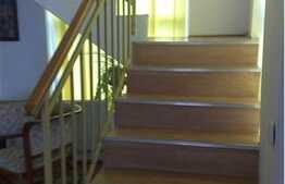 Vanzare casa cu 190 mp, 840 mp de teren, front 30 ml, zona Raiffeisen Bank!