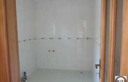 Casa de inchiriat, 200 mp, imobil nou, nemobilat, zona Floresti!