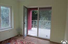 Casa de inchiriat, 200 mp, imobil nou, nemobilat, zona Floresti!