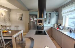 Casă individuală la cheie 5 camere, 170 mp, teren 633 mp, în Corușu