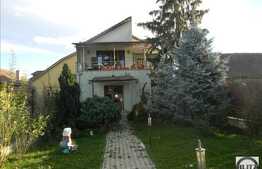 Casa individuala, 240 mp, teren 411 mp. Ideal pentru spatii medicale!