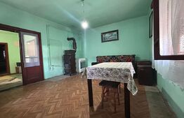 🏡 Casă cu teren generos de 2.300 mp în Cășeiu 