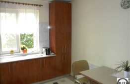 Vanzare 3 camere, decomandate, 75 mp ,cu  loc de parcare si boxa la subsol