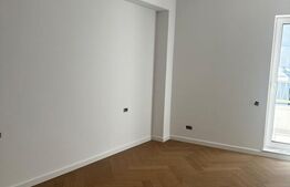 Apartament 4 camere 2 Bai 91 mp Terasa 23 mp FINISAT LUX zona Centrala