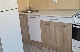 Apartament cu 1 camera decomandata, 37 mp, etajul 3, balcon, zona Florilor