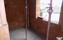 Casa cu 6 camere, 180 mp, teren 480 mp, imobil nou, zona de case!