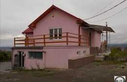 Casa individuala, 240 mp, teren 960 mp, imobil nou, zona Dambul Rotund!