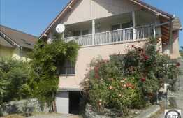 Casa individuala de 340 mp utili, teren de 1300 mp! Zona Raiffeisen Bank!