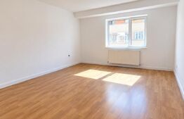 Apartament cu 3 camere, 59 mp, etajul 1, parcare cu CF, zona centrala