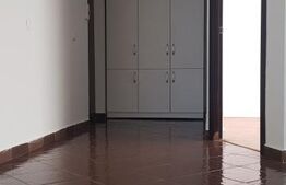 Apartament cu 3 camere, 59 mp, etajul 1, parcare cu CF, zona centrala