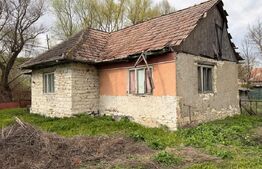 Teren intravilan 2.600 mp + casă, Zonă liniștită, Vultureni / acces din Chinteni