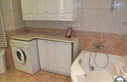 De inchiriat 4 camere, 130 mp in zona Pietei Unirii. Loc de parcare inclus!