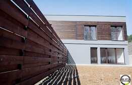 Vanzare parte de duplex, 173 mp utili, teren 349 mp, front 20 ml, cu garaj