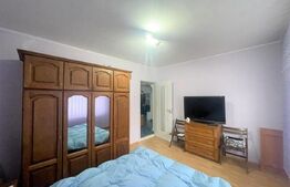 Apartament 2 camere, decomandat,  70 mp, zona strazii Bucuresti