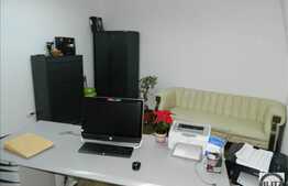 Casa cu 11 camere, 400 mp, teren 450 mp, 2 imobile noi, 4 parcari, zona buna!