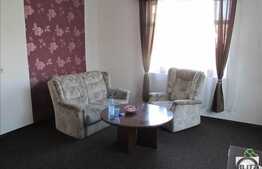 Casa de vanzare, 220 mp, cu teren de 300 mp, zona Kaufland!