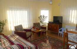 Casa individuala 140 mp utili, teren 300 mp, garaj, zona Campului!