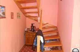 Casa individuala 140 mp utili, teren 300 mp, garaj, zona Campului!