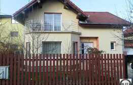 Casa individuala 140 mp utili, teren 300 mp, garaj, zona Campului!