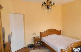 Casa de vanzare, 347 mp utili, teren 500 mp, imobil 2002