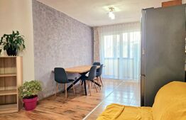 Apartament cu 3 camere, etajul 2, 59 mp, parcare, balcon, zona Florilor