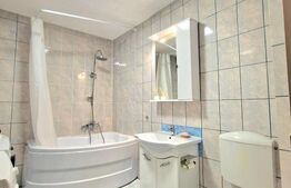 Apartament cu 3 camere, etajul 2, 59 mp, parcare, balcon, zona Florilor