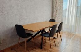 Apartament cu 3 camere, etajul 2, 59 mp, parcare, balcon, zona Florilor