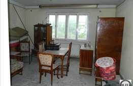 Vanzare casa lipita 135 mp utili, teren 1000 mp, zona de case, mansardabila