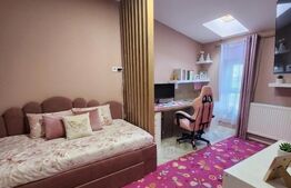 Casă înșiruită, la cheie, garaj, ansamblu inchis, zona TERRA